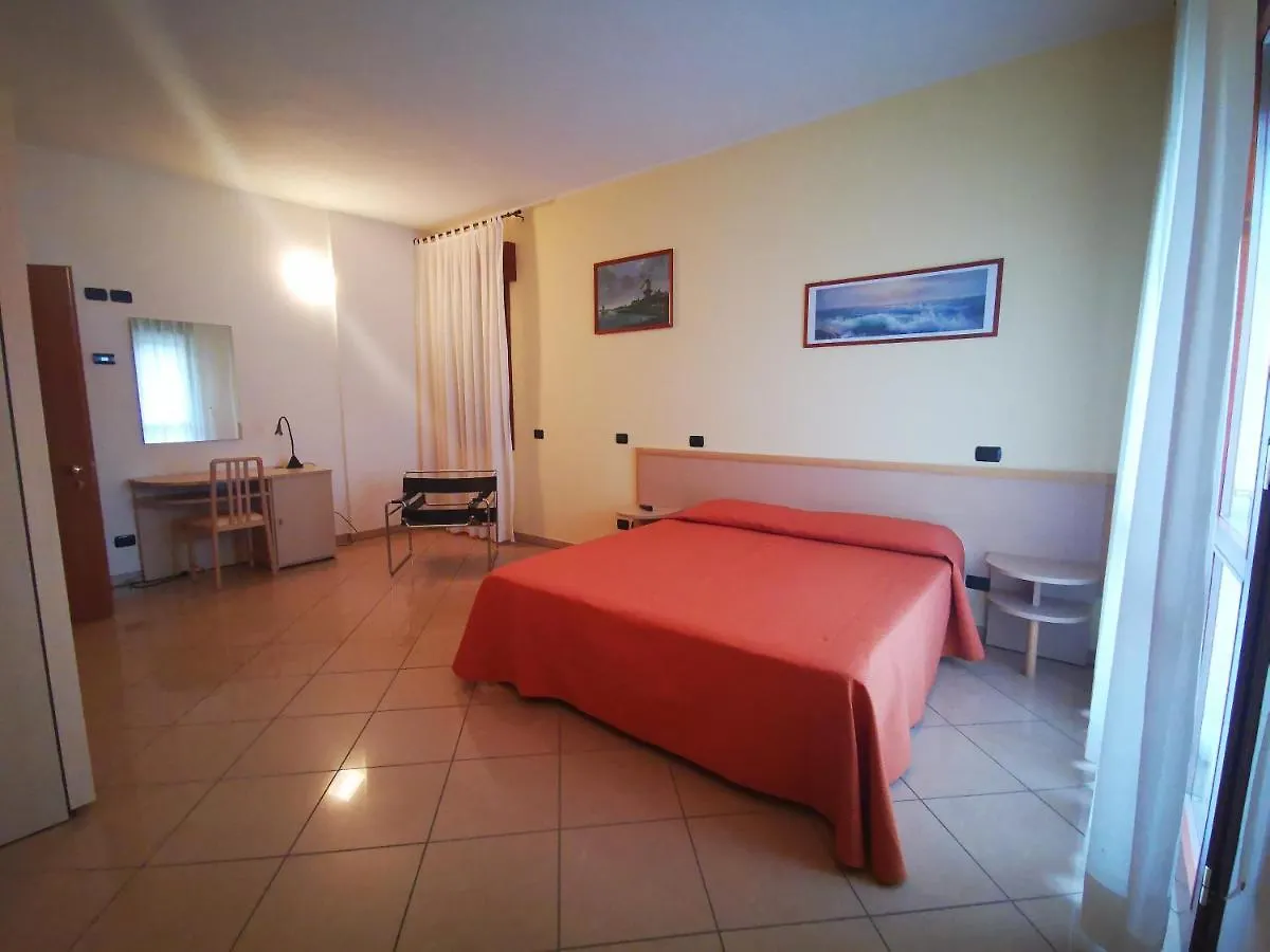 Hotel Linda Bed & Breakfast Gualdo (Forli-Cesena, Emilia-Romagna)